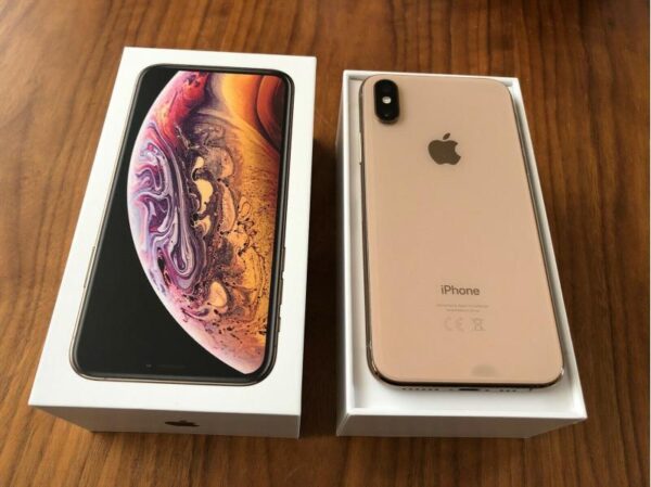 iPhone XS 4GB RAM + 256GB Storage, 12MP Dual Camera, A12 Bionic Chip - Image 3